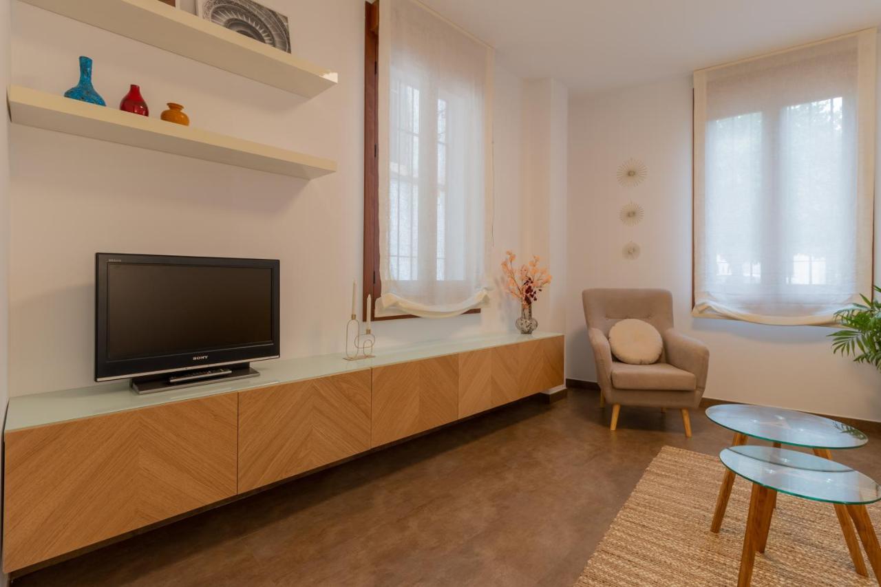 Tazas Apartament *